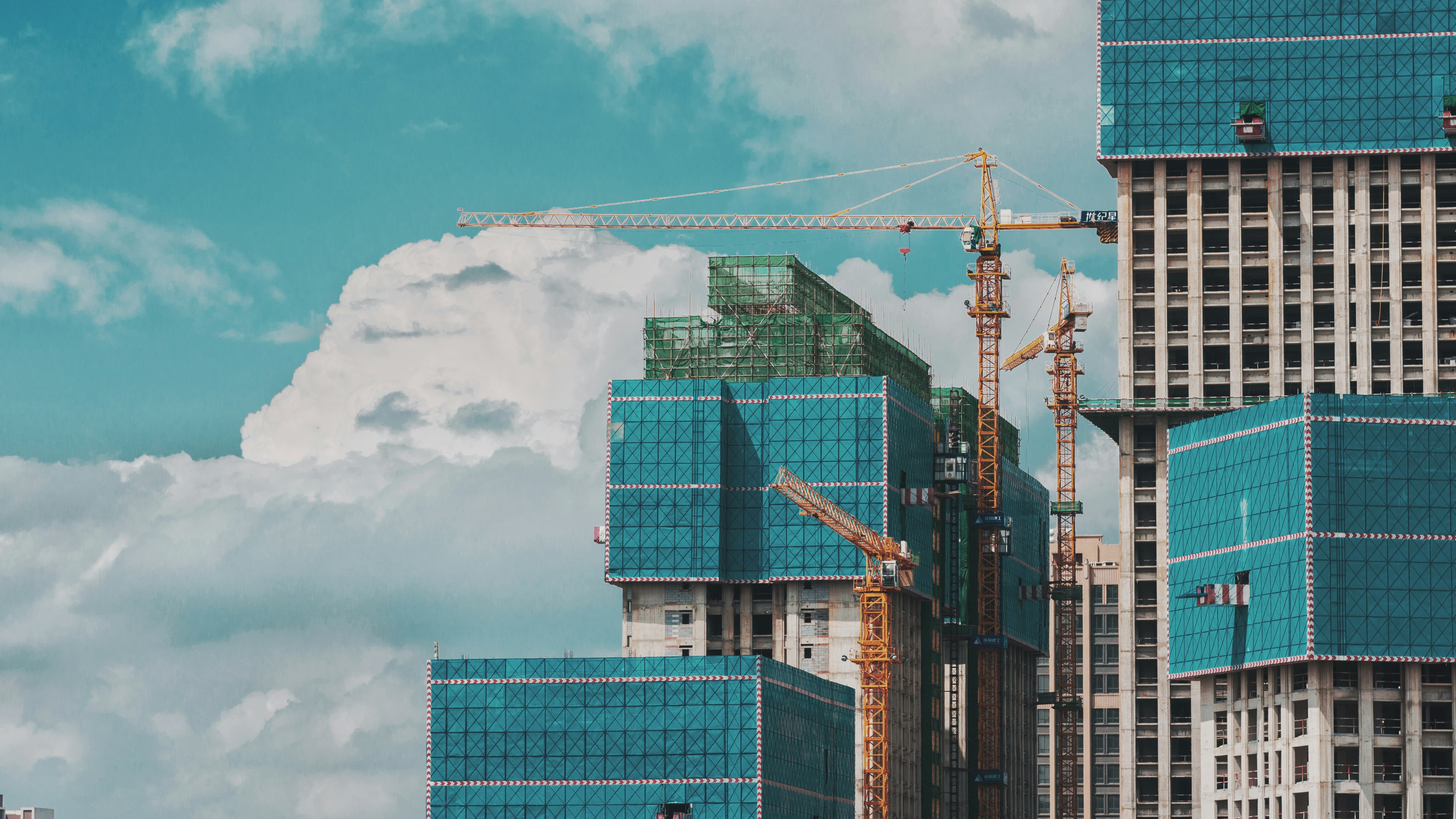 Demash construction site